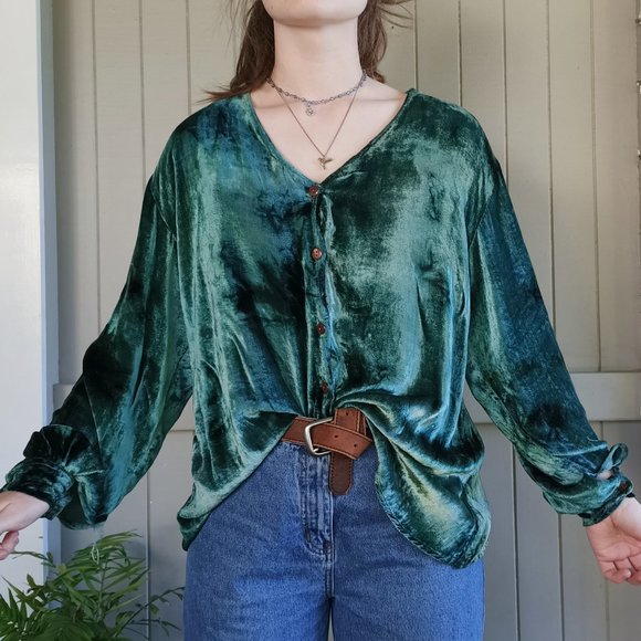 Poskmark Shop Closed - Picture 1 of 1